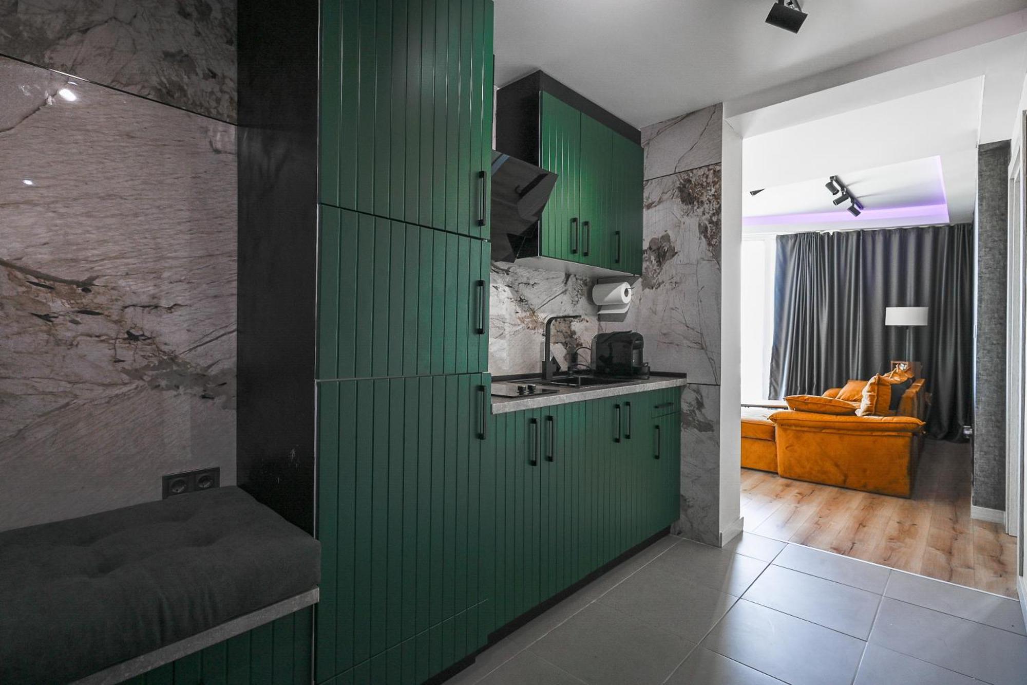 Alfred Sky Smart Apartment 29Th Spa Included Skopje Bagian luar foto